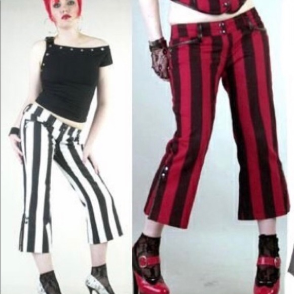 Lip Service Pants - RARE Lip Service Paycho Circus Y2K goth 3/4 capri pants in Black & Grey 2XL